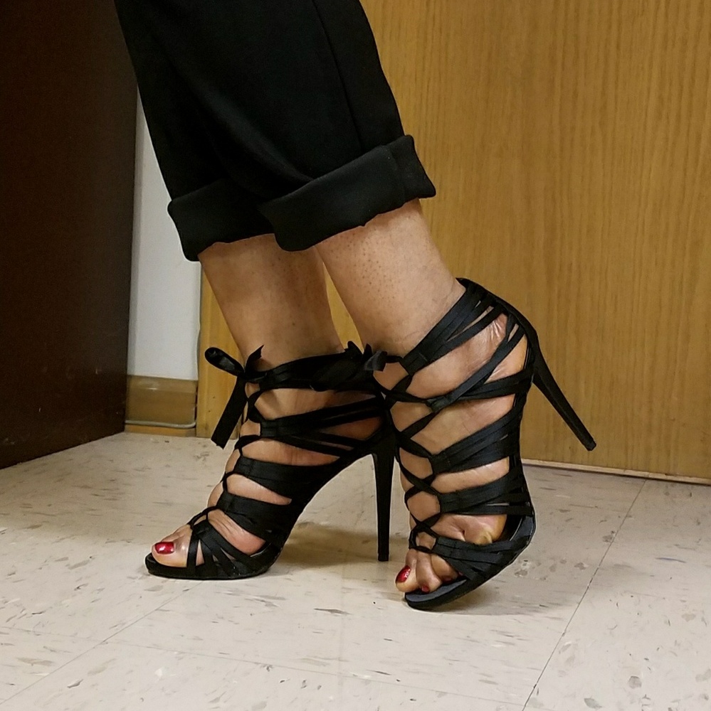 Musique lace-up stiletto